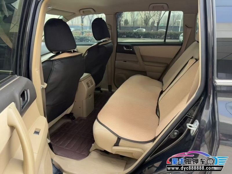 11年丰田汉兰达轿车抵押车出售