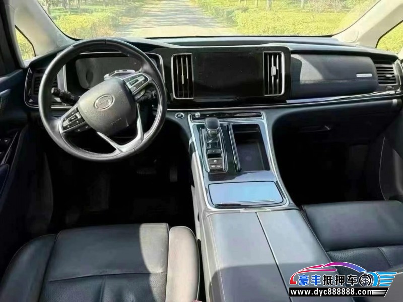 22年传祺M8轿车抵押车出售