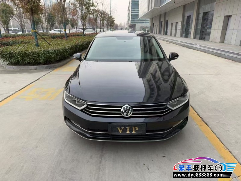 18年大众迈腾轿车抵押车出售