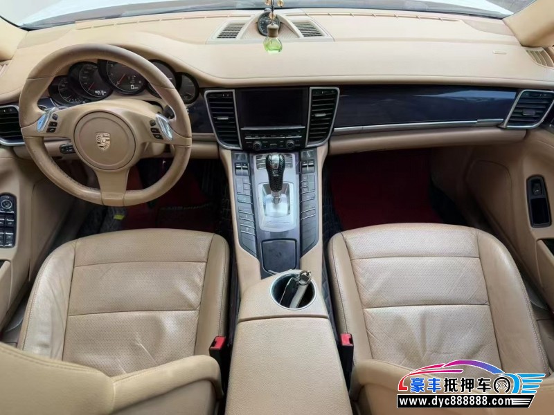 10年保时捷帕纳梅拉轿车抵押车出售