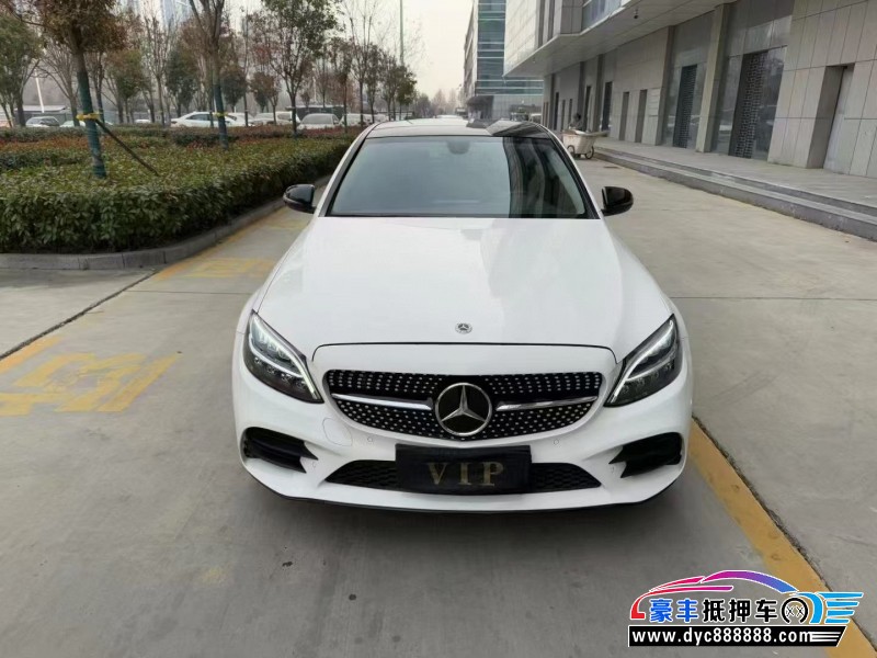 21年奔驰C轿车抵押车出售