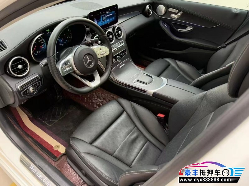 21年奔驰C轿车抵押车出售