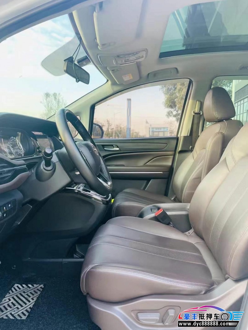 20年传祺m6轿车抵押车出售