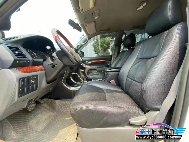 08年丰田普拉多（霸道）轿车抵押车出售