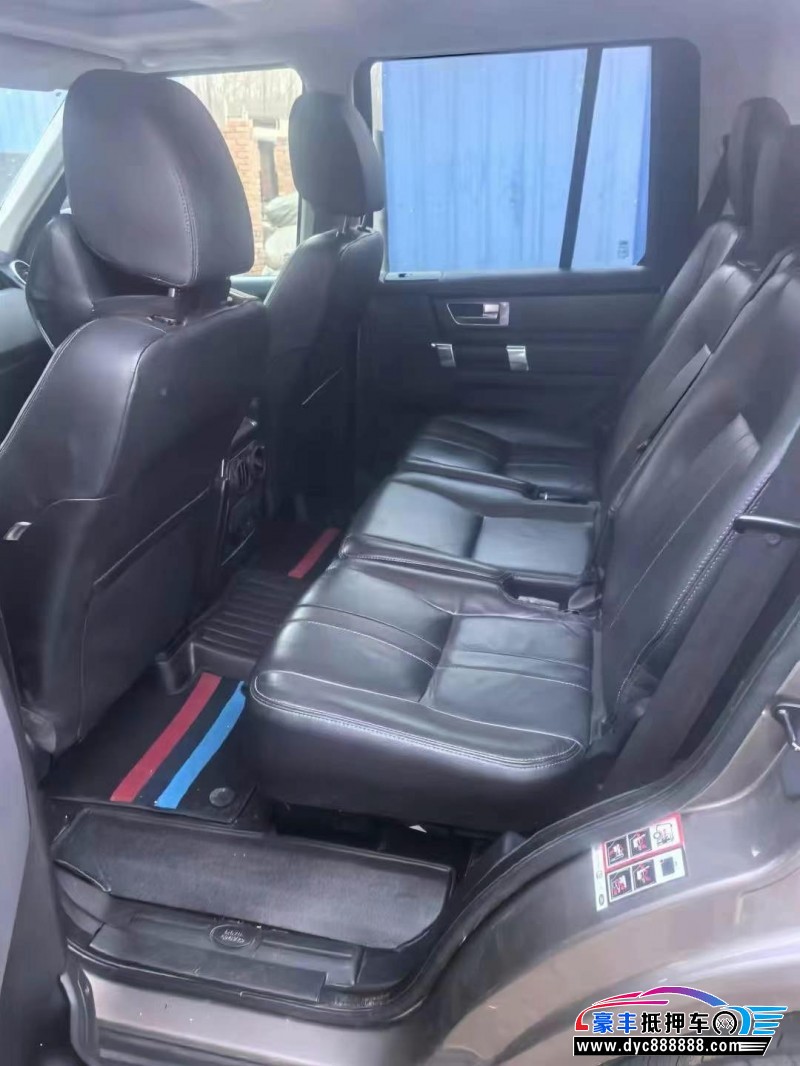 15年路虎发现4轿车抵押车出售