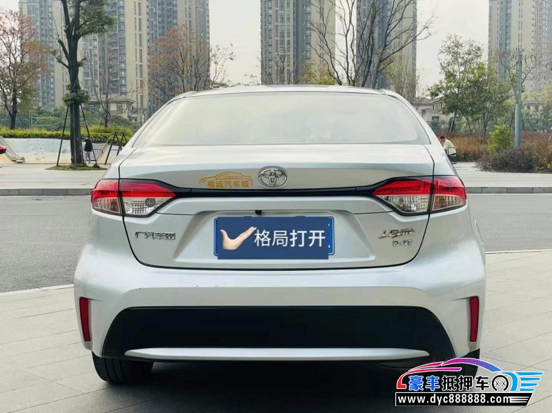 22年丰田雷凌轿车抵押车出售