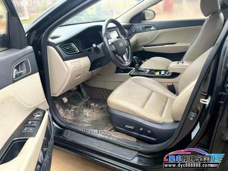 16年现代名图轿车抵押车出售