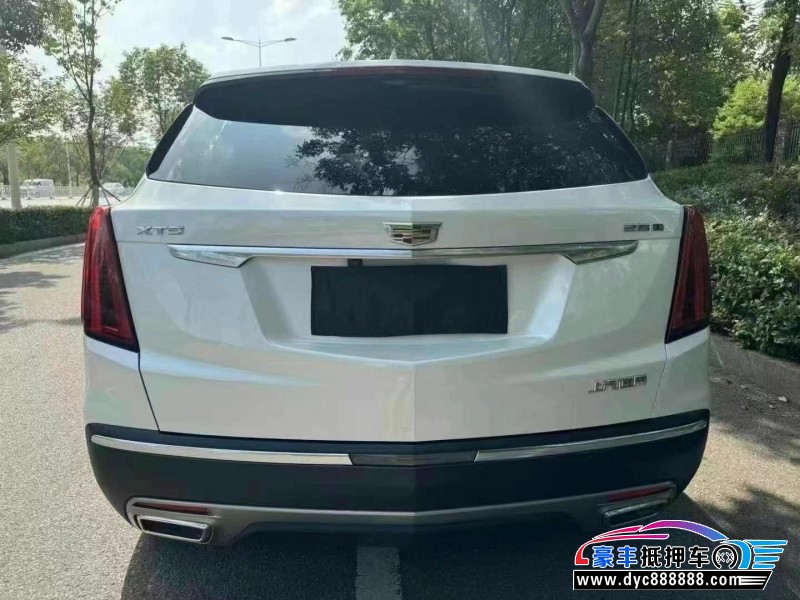 21年凯迪拉克XT5轿车抵押车出售