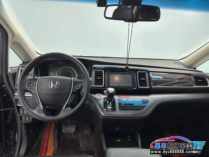 19年本田艾力绅轿车抵押车出售