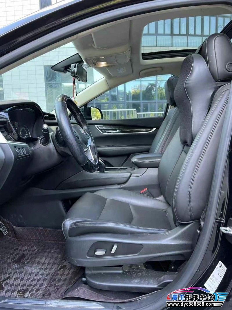 17年凯迪拉克XT5轿车抵押车出售