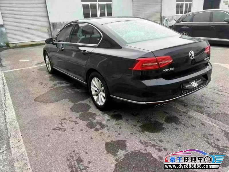 17年大众迈腾轿车抵押车出售