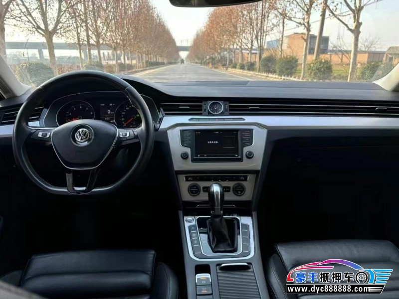 17年大众蔚揽轿车抵押车出售