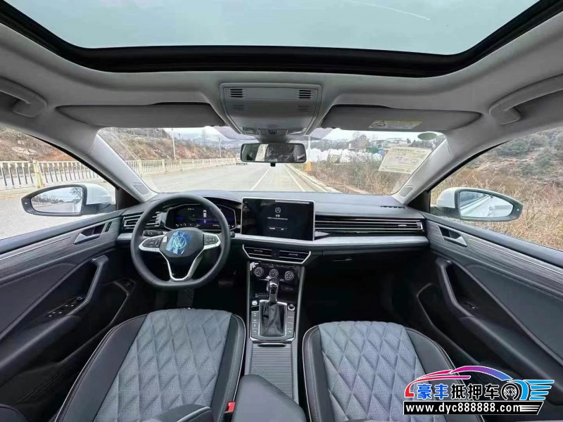 24年大众速腾轿车抵押车出售