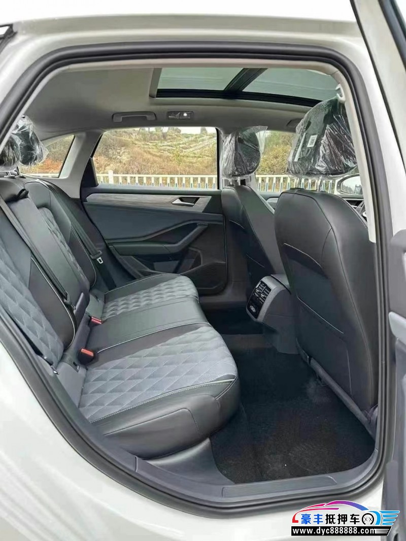 24年大众速腾轿车抵押车出售