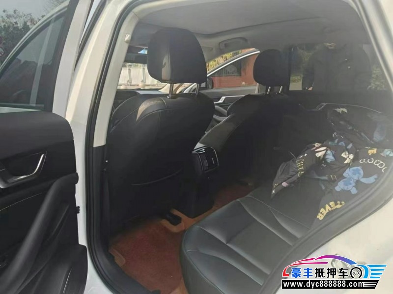 24年奔腾B70轿车抵押车出售