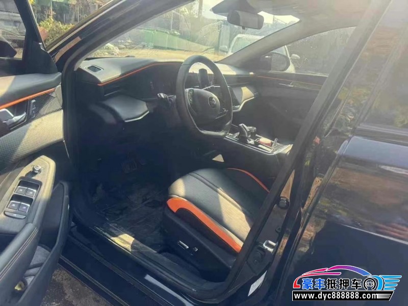 23年东风风神奕炫轿车抵押车出售