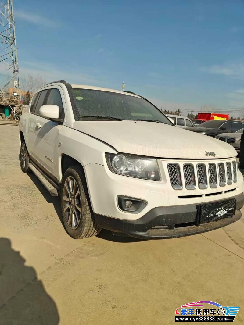 14年Jeep指南者轿车抵押车出售