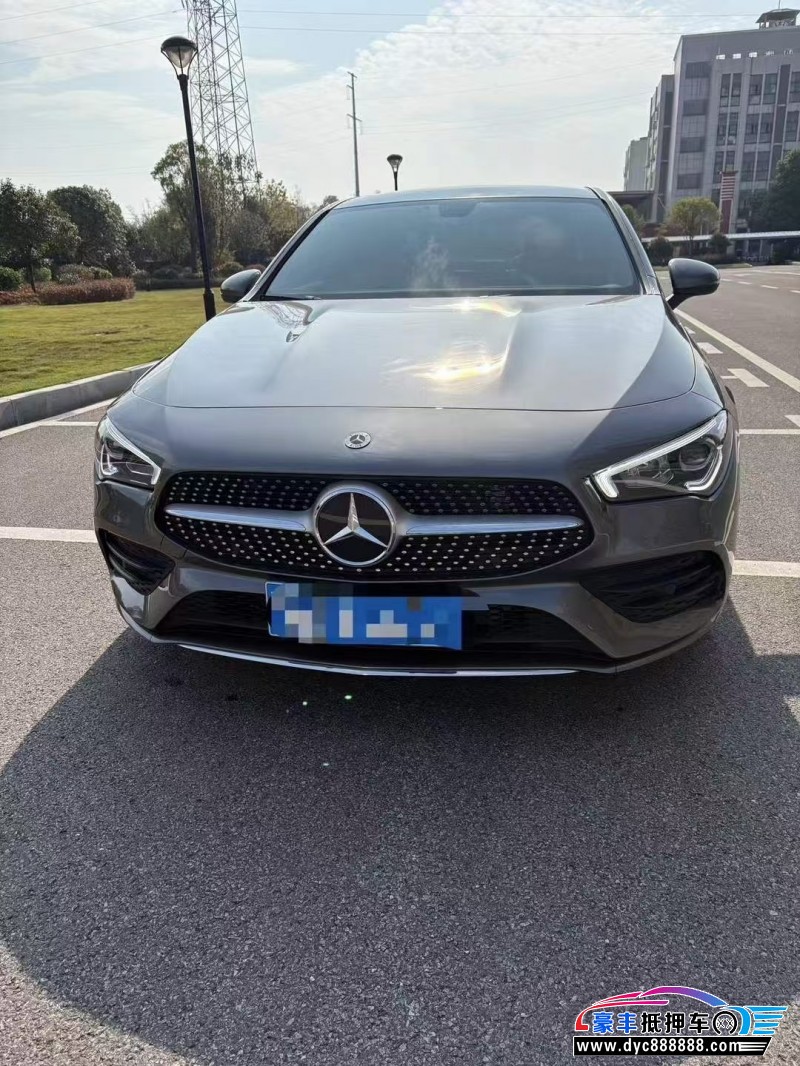 22年奔驰CLA轿车抵押车出售