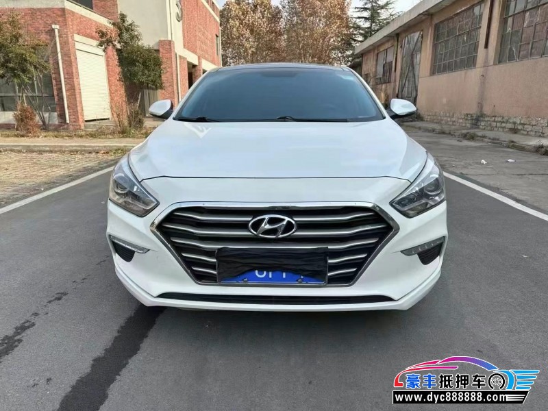 17年现代名图轿车抵押车出售