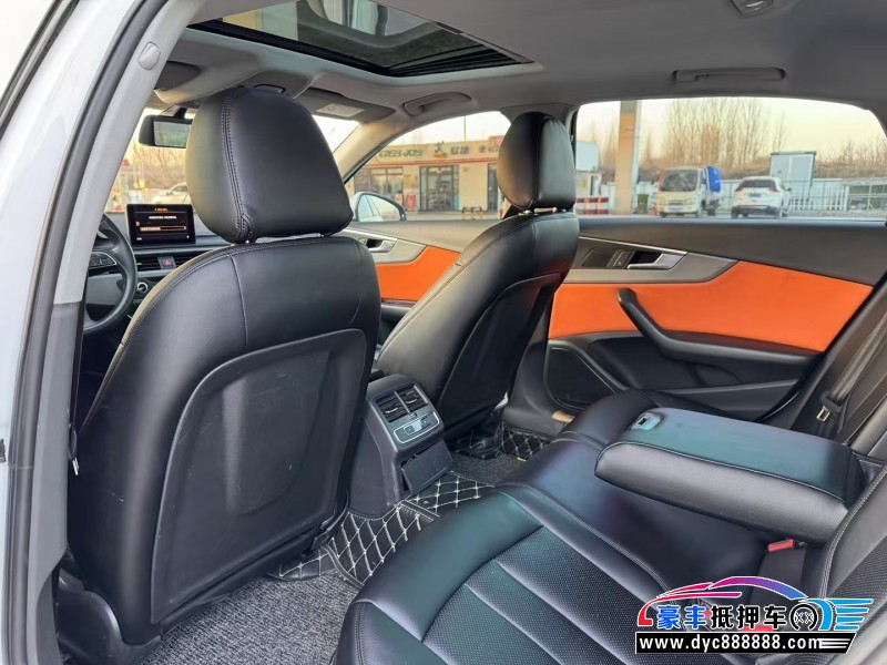 17年奥迪A4L轿车抵押车出售