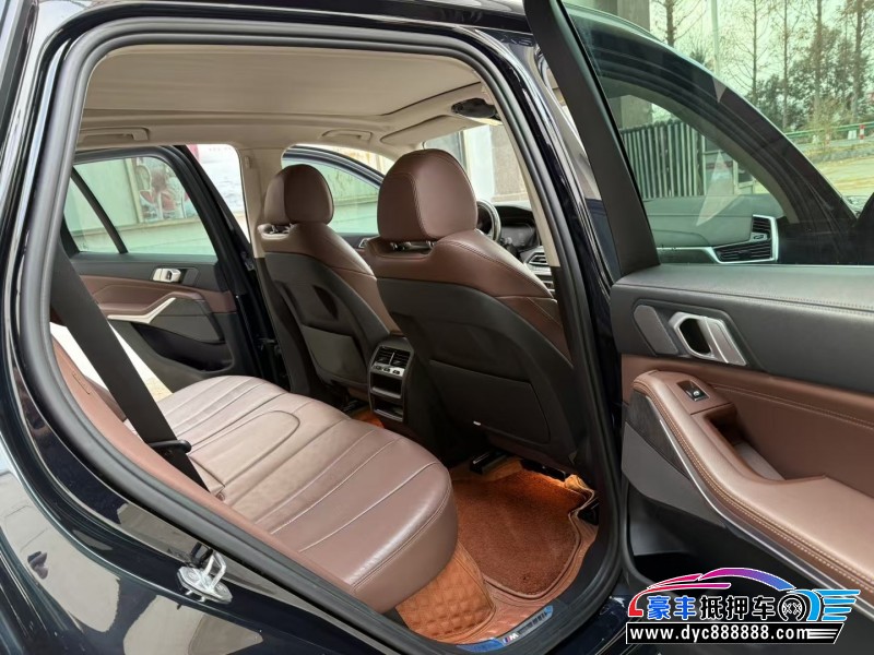 20年宝马X5轿车抵押车出售