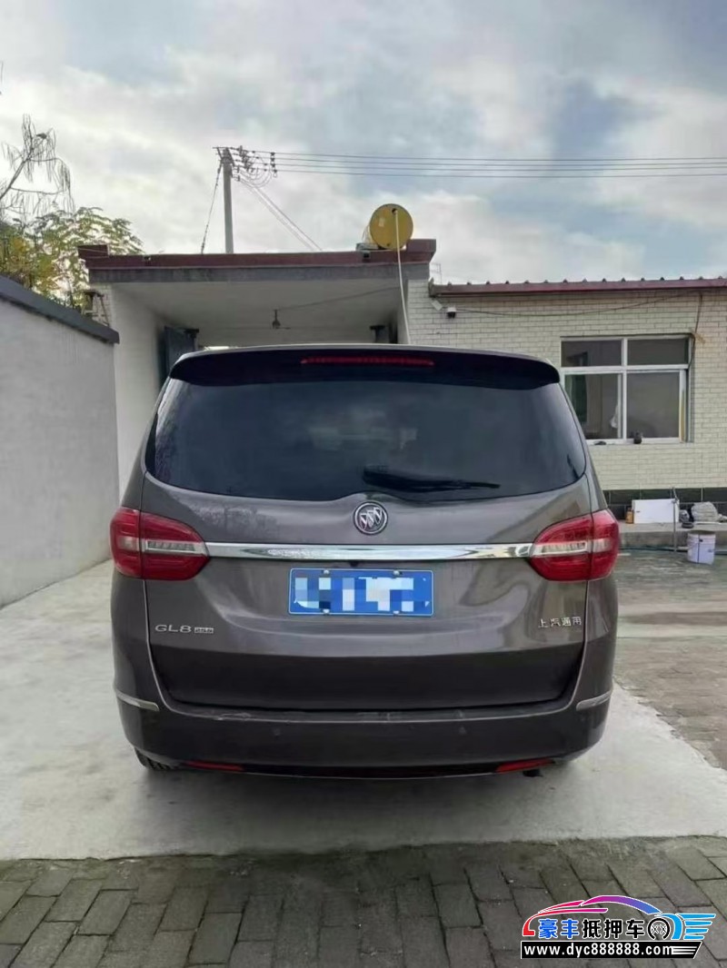 18年别克GL8轿车抵押车出售