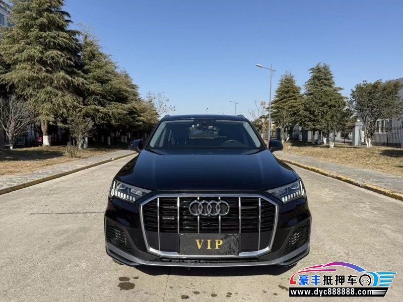 20年奥迪Q7轿车抵押车出售