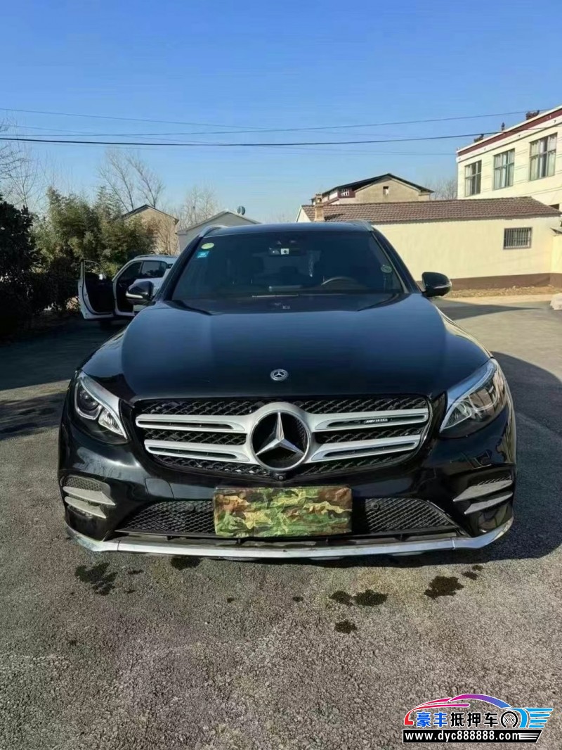 18年奔驰GLC轿车抵押车出售