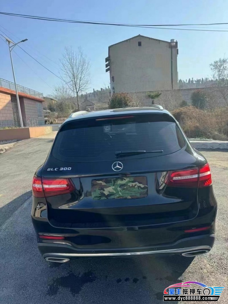 18年奔驰GLC轿车抵押车出售
