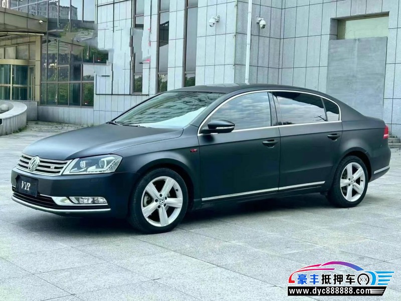 14年大众迈腾轿车抵押车出售