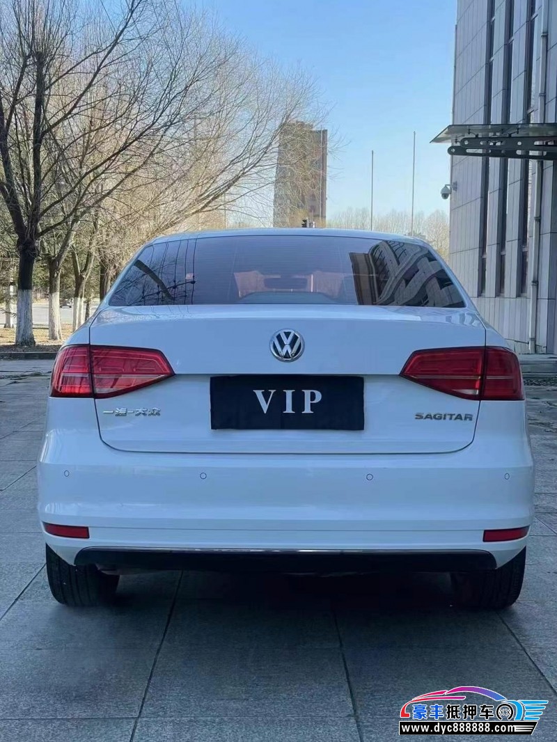 18年大众速腾轿车抵押车出售