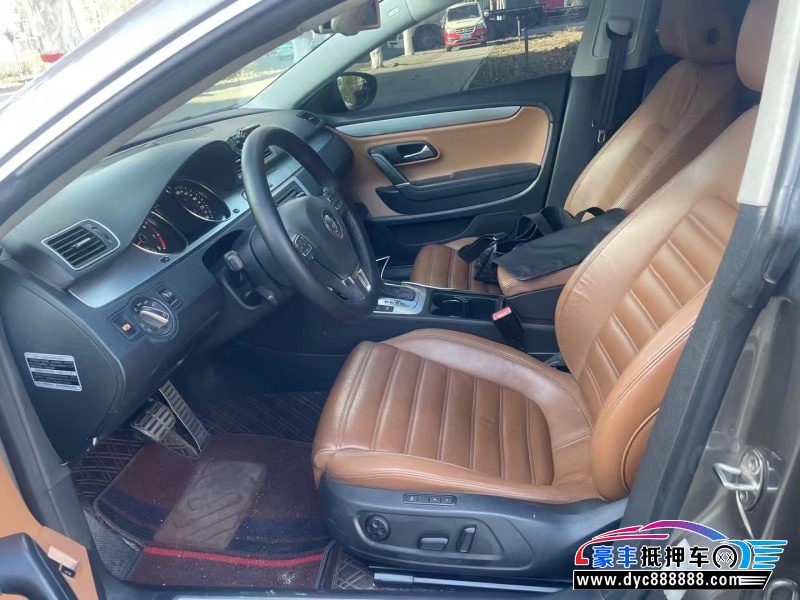 12年大众CC轿车抵押车出售