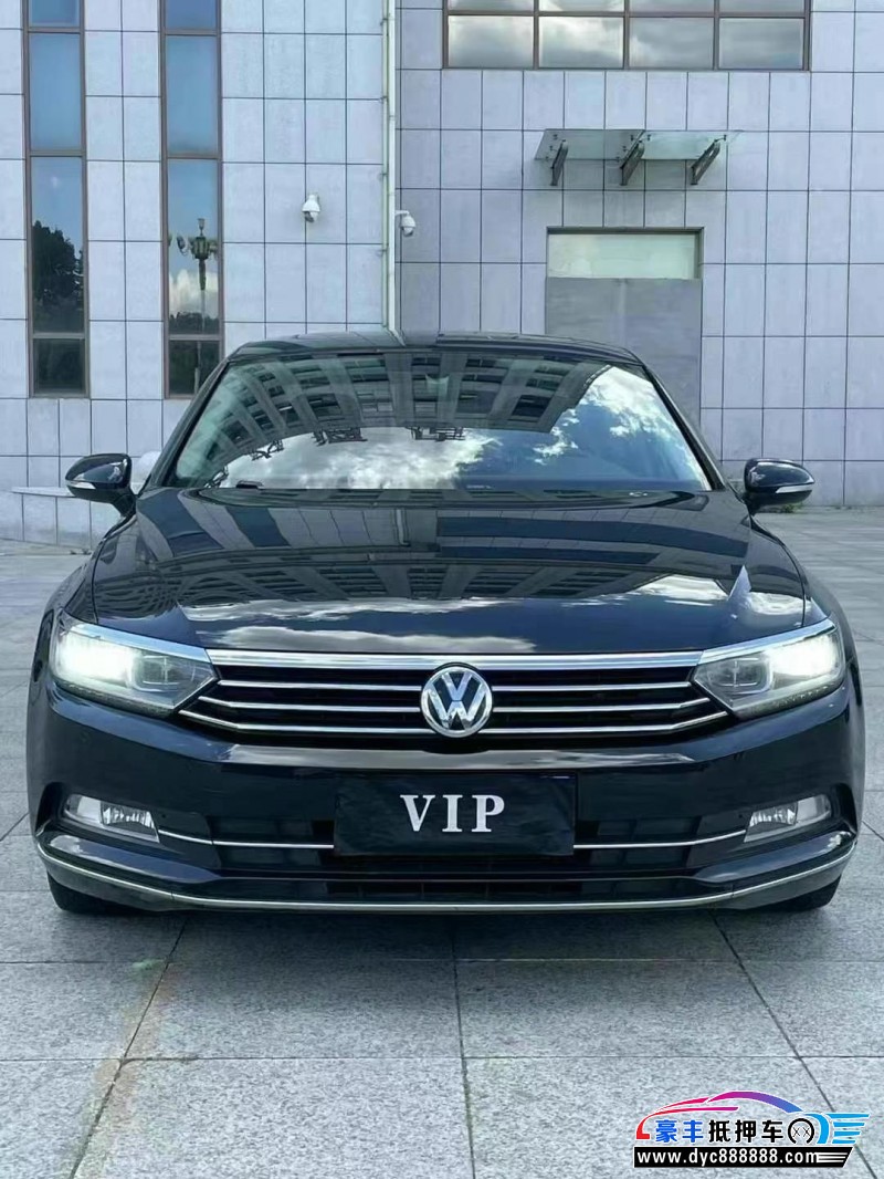 16年大众迈腾轿车抵押车出售