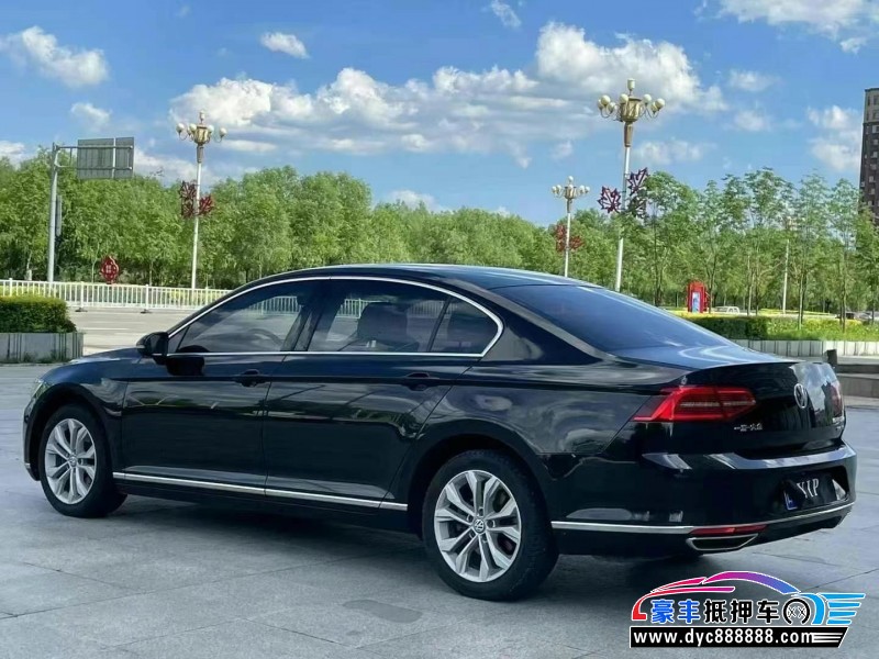 16年大众迈腾轿车抵押车出售