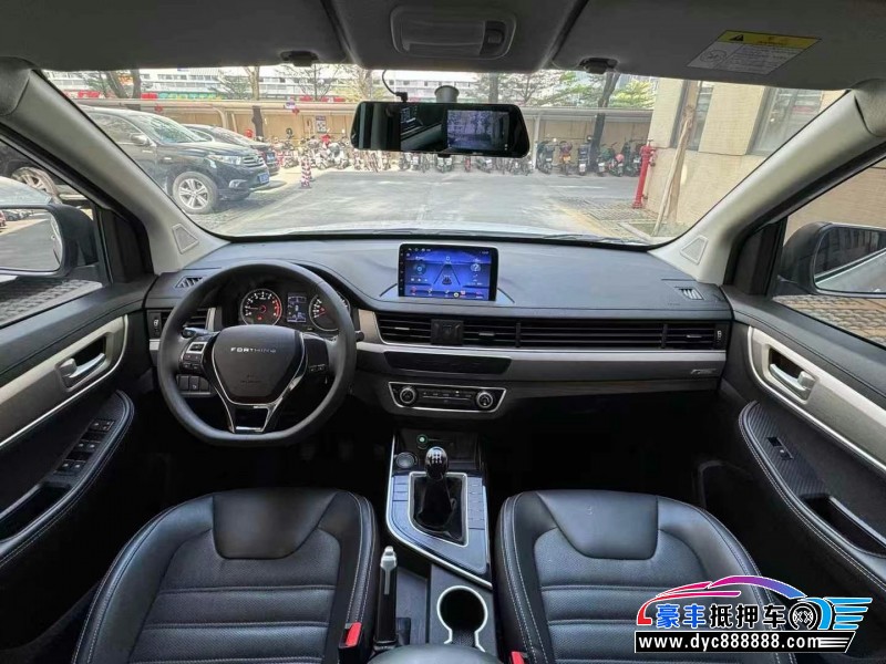 22年东风风行风行SX6轿车抵押车出售