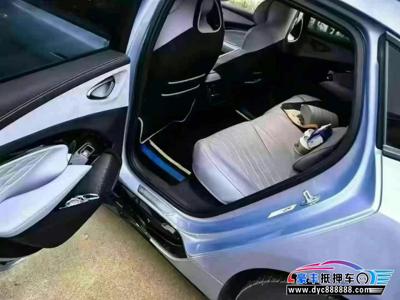 23年比亚迪海豹轿车抵押车出售