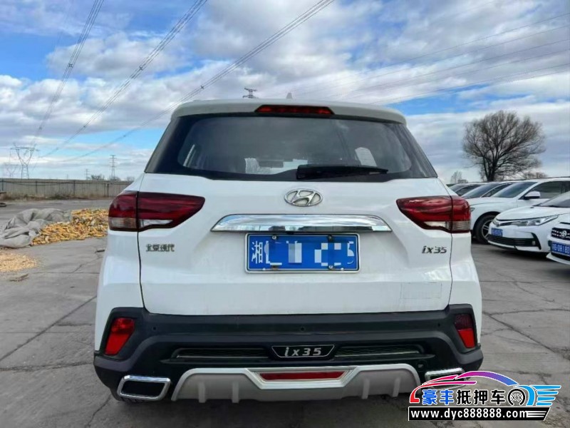 18年现代ix35轿车抵押车出售