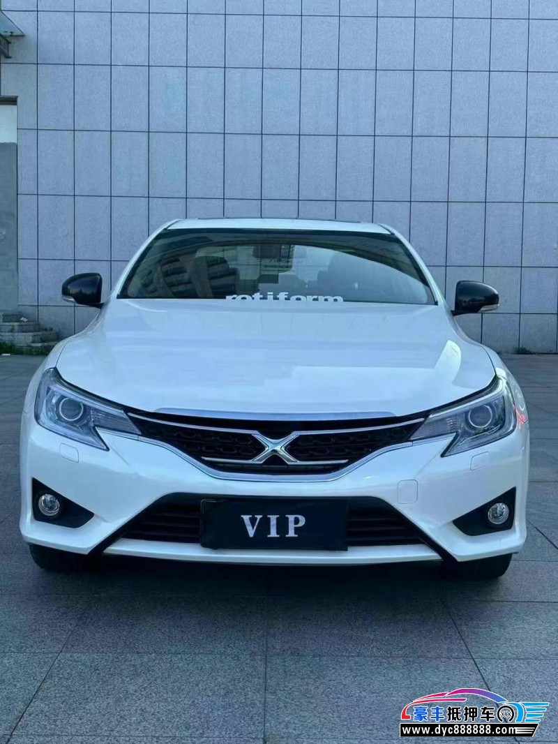 17年丰田锐志轿车抵押车出售