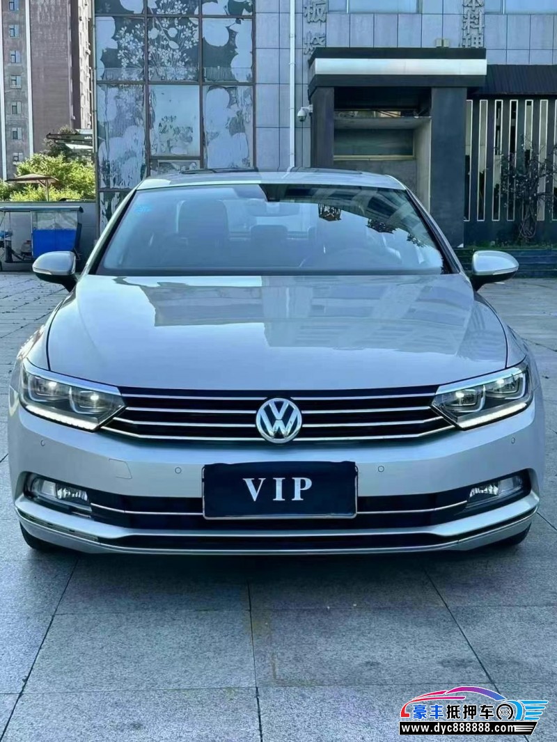 19年大众迈腾轿车抵押车出售