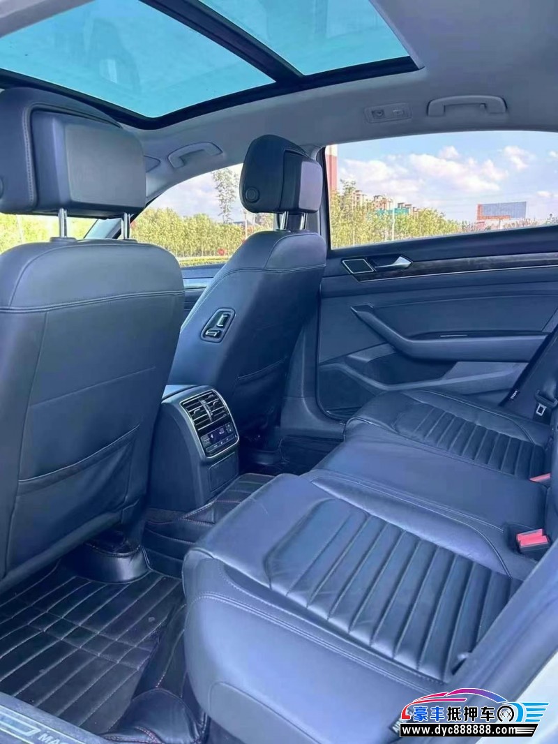 19年大众迈腾轿车抵押车出售