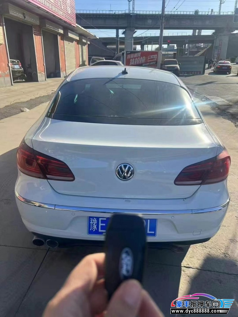16年大众CC轿车抵押车出售