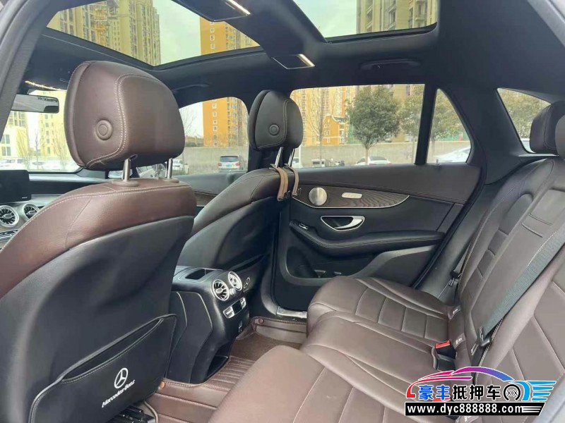 23年奔驰GLC轿车抵押车出售