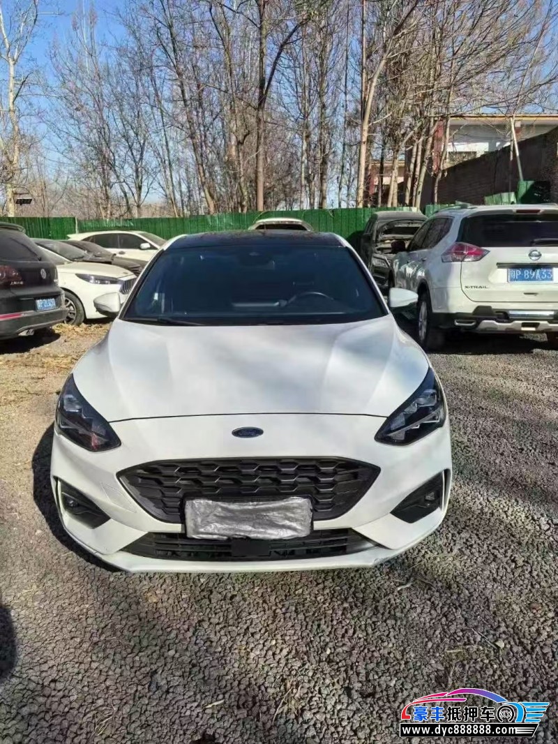 21年福特福睿斯轿车抵押车出售
