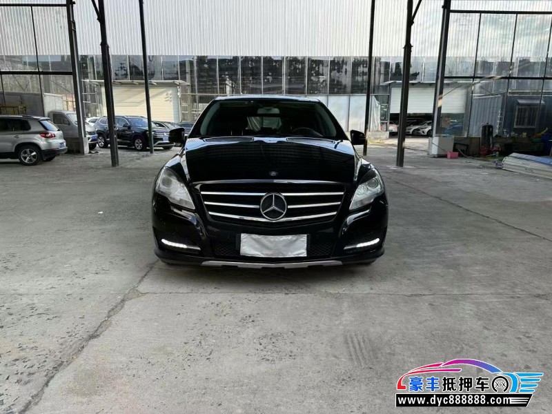 17年奔驰R轿车抵押车出售