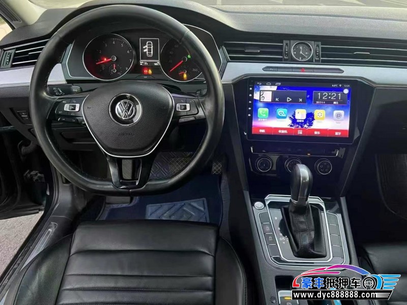 18年大众迈腾轿车抵押车出售