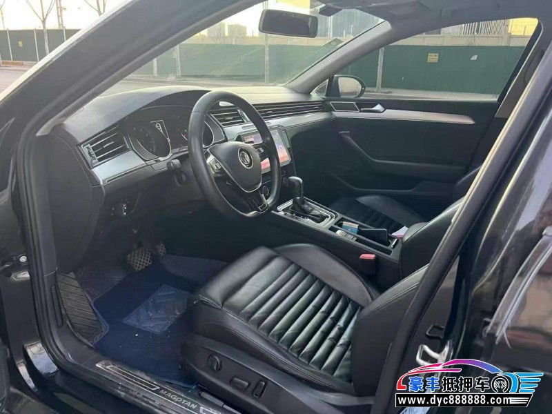 18年大众迈腾轿车抵押车出售