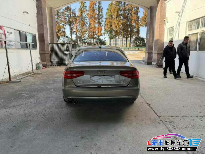 15年奥迪A4轿车抵押车出售