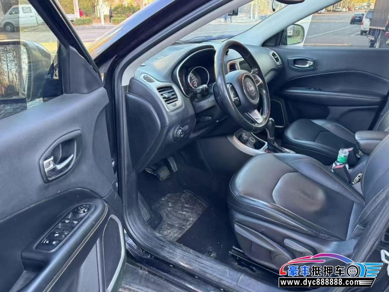 18年Jeep指南者SUV抵押车出售