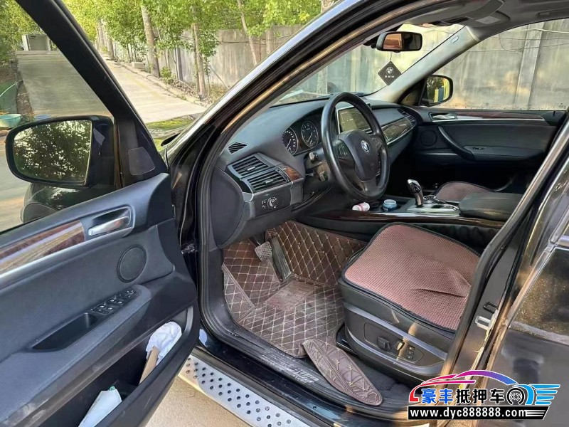 13年宝马X5SUV抵押车出售