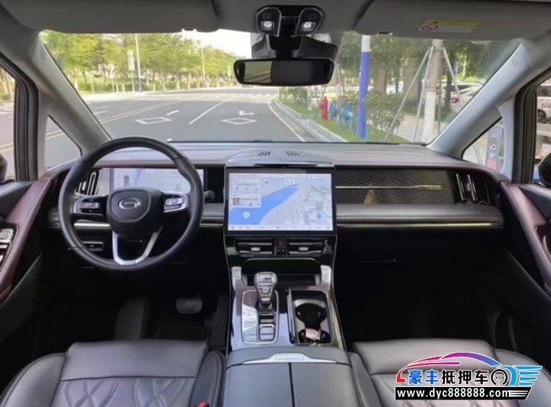 23年传祺M8轿车抵押车出售